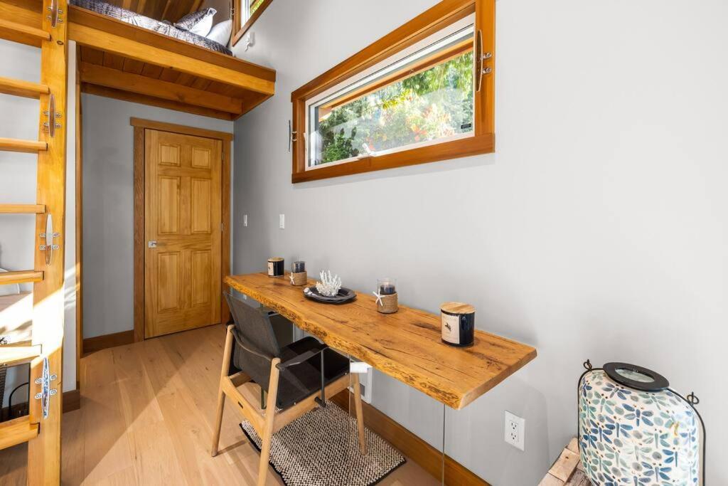 Villa Kingfisher Manor Sooke Exterior foto